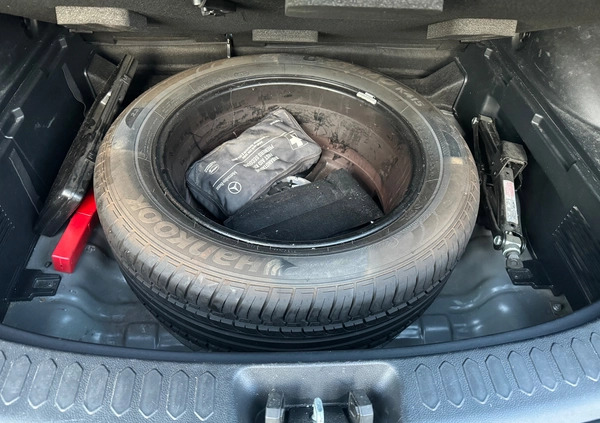 Kia Sportage cena 46900 przebieg: 229000, rok produkcji 2014 z Miłakowo małe 742